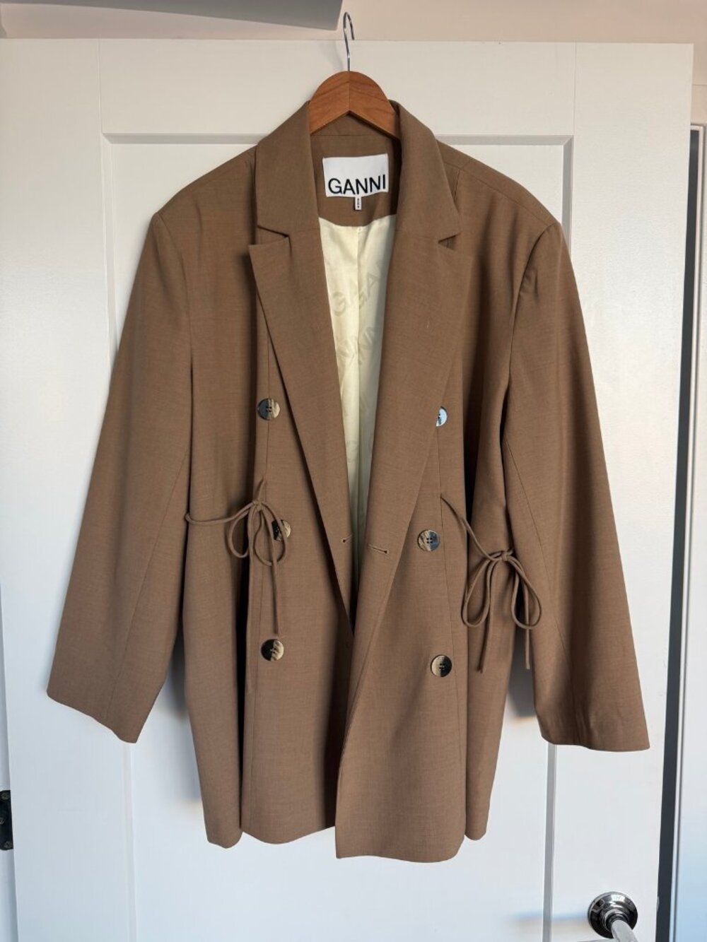 GANNI Drapey Melange Oversized Blazer – Taupe, L/XL